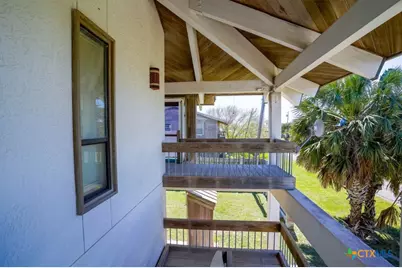 107 W Taylor Avenue, Port O'Connor, TX 77982 - Photo 11