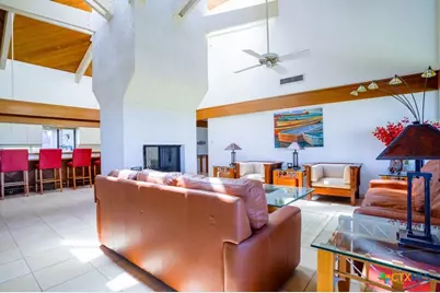 107 W Taylor Avenue, Port O'Connor, TX 77982 - Photo 9
