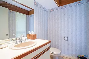 107 W Taylor Ave, Port O'Connor, TX 77982 - Photo 15
