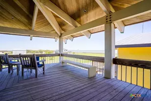 107 W Taylor Ave, Port O'Connor, TX 77982 - Photo 23