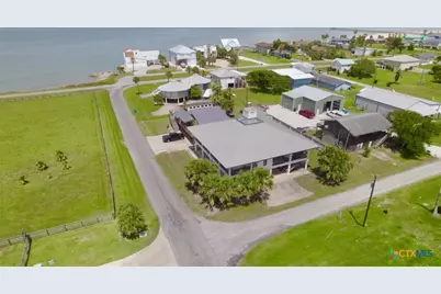 107 W Taylor Avenue, Port O'Connor, TX 77982 - Photo 43