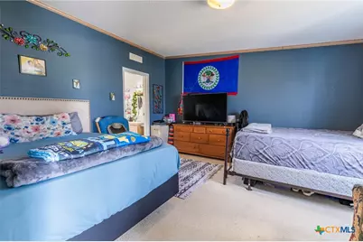 1758 Ilka Switch, Seguin, TX 78155 - Photo 5