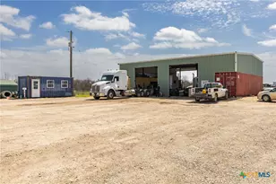 1758 Ilka Switch, Seguin, TX 78155 - Photo 19