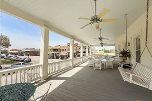 102-110 N Courthouse Square, Goliad, TX 77963 - Photo 3