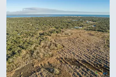 6498 Hwy 35 N, Rockport, TX 78382 - Photo 9