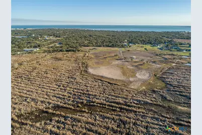 6498 Hwy 35 N, Rockport, TX 78382 - Photo 11