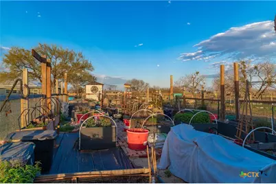 7150 Linne Road, Seguin, TX 78155 - Photo 35