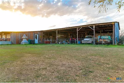 7150 Linne Road, Seguin, TX 78155 - Photo 39