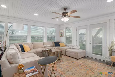 7150 Linne Road, Seguin, TX 78155 - Photo 27