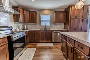 336 Clara Ridge Rd, Marion, TX 78124 - Photo 13