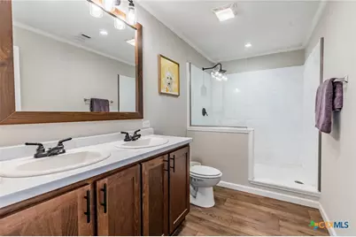 336 Clara Ridge Road, Marion, TX 78124 - Photo 17