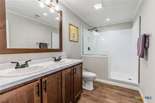 336 Clara Ridge Rd, Marion, TX 78124 - Photo 17