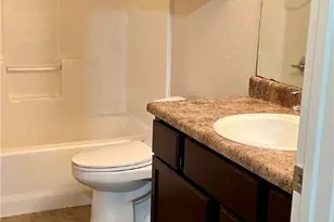 213B Anne Louise Dr, New Braunfels, TX 78130 - Photo 9