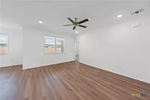 7906 Timber Holw Ln, Temple, TX 76502 - Photo 17