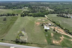 1204 Fm 2095 Hwy, Cameron, TX 76520 - Photo 5