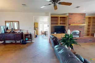 1204 Fm 2095 Hwy, Cameron, TX 76520 - Photo 15