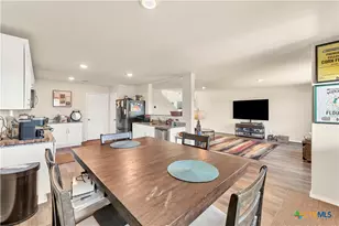 6007 Bluestem Wy, San Antonio, TX 78218 - Photo 5