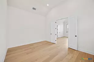 209 Jates Fld Bnd, Liberty Hill, TX 78642 - Photo 23