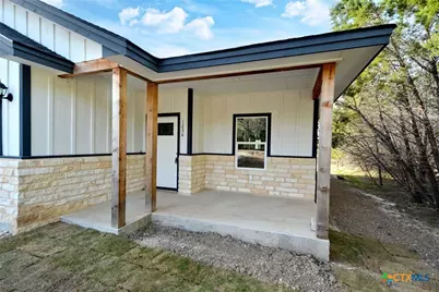 1234 Clearcreek Drive, Canyon Lake, TX 78133 - Photo 5