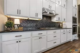 527 Round Vly Trl, Liberty Hill, TX 78642 - Photo 21