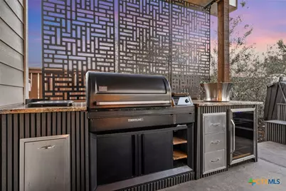 527 Round Valley Trail, Liberty Hill, TX 78642 - Photo 35