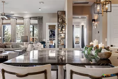 527 Round Valley Trail, Liberty Hill, TX 78642 - Photo 5