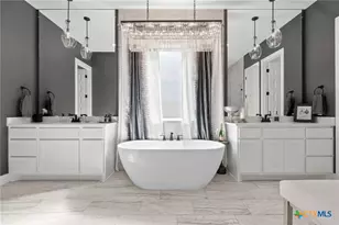 527 Round Vly Trl, Liberty Hill, TX 78642 - Photo 7