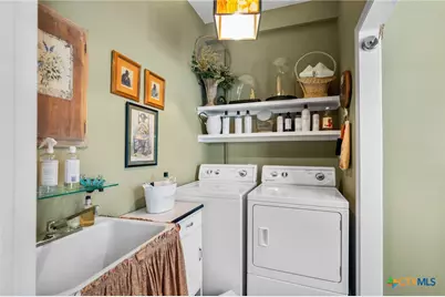 102-110 N Courthouse Square, Goliad, TX 77963 - Photo 25