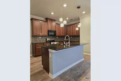 660 Knoll Brook, New Braunfels, TX 78130 - Photo 7