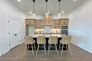 2040 Horse Cane Ct, Belton, TX 76513 - Photo 3