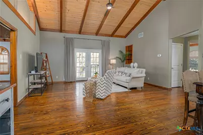 110 Lakeside Drive, Seguin, TX 78155 - Photo 11