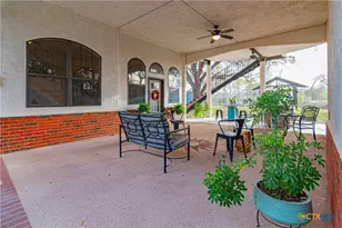 110 Lakeside Dr, Seguin, TX 78155 - Photo 33