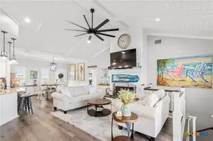 104 Bay Harbor Dr, Aransas Pass, TX 78336 - Photo 9