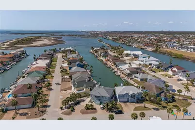 104 Bay Harbor Drive, Aransas Pass, TX 78336 - Photo 7
