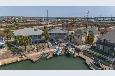 104 Bay Harbor Drive, Aransas Pass, TX 78336 - Photo 3