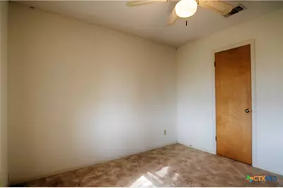 11552 Fm 1383, Schulenburg, TX 78956 - Photo 15