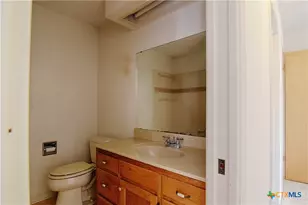 11552 Fm 1383, Schulenburg, TX 78956 - Photo 19