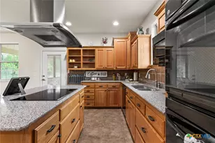 2800 Lomas Rodando Calzada Rd, Kempner, TX 76539 - Photo 15