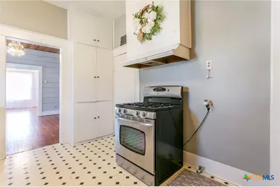 508 N Wall Street, Belton, TX 76513 - Photo 7