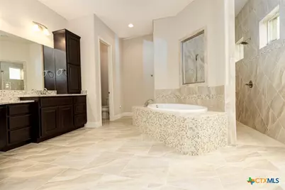 2617 Red Bud Way, New Braunfels, TX 78132 - Photo 25