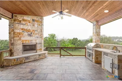 2617 Red Bud Way, New Braunfels, TX 78132 - Photo 15