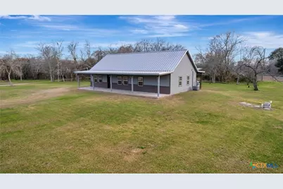 52 N Old Bloomington Road, Victoria, TX 77905 - Photo 3