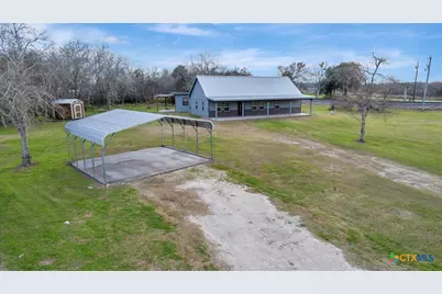 52 N Old Bloomington Road, Victoria, TX 77905 - Photo 33