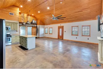 52 N Old Bloomington Road, Victoria, TX 77905 - Photo 5