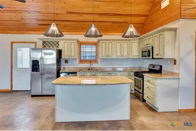 52 N Old Bloomington Road, Victoria, TX 77905 - Photo 7