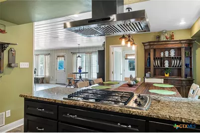 1001 N Adams Street, Beeville, TX 78102 - Photo 15