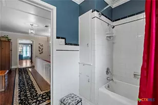 1001 N Adams St, Beeville, TX 78102 - Photo 33