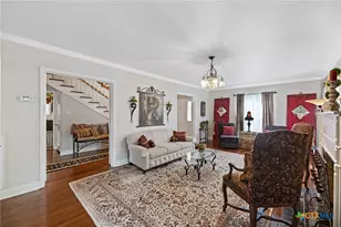 1001 N Adams St, Beeville, TX 78102 - Photo 11