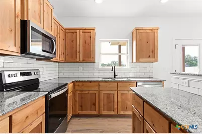 913 Blane Circle, Lampasas, TX 76550 - Photo 13