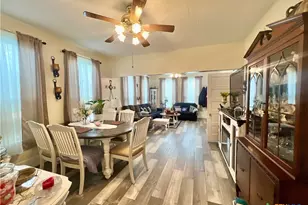 319 Smith St, Gonzales, TX 78629 - Photo 9